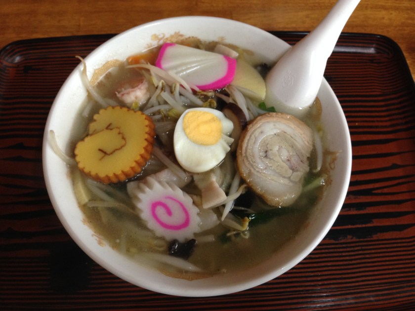 14062401_%e9%ab%98%e7%a0%82%e9%a3%9f%e5%a0%82_%e4%ba%94%e7%9b%ae%e3%81%9d%e3%81%b0_y650